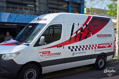 Gr&aacute;fica vehicular -  ploteo de flota